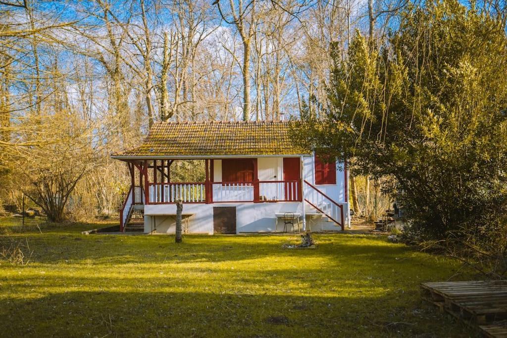 Le Chalet Du Bout Du Monde, En Bord De Riviere ! Grez-sur-Loing Екстер'єр фото