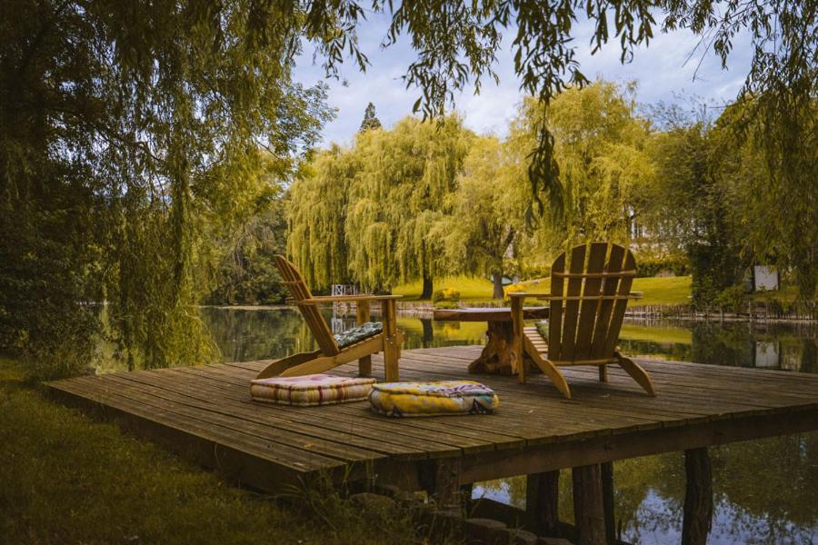 Le Chalet Du Bout Du Monde, En Bord De Riviere ! Grez-sur-Loing Екстер'єр фото